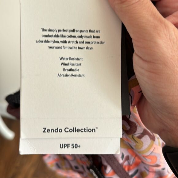 Outdoor Research Women Zendo Multi Shorts moth print SPF 50 brown pink XS NWT! - Picture 10 of 12